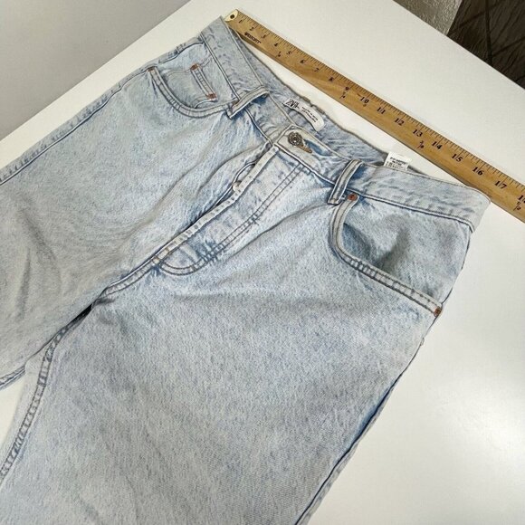Zara Womens High Rise Cropped Button Denim Jeans Blue 34 Light Acid Wash Pockets - Picture 12 of 14